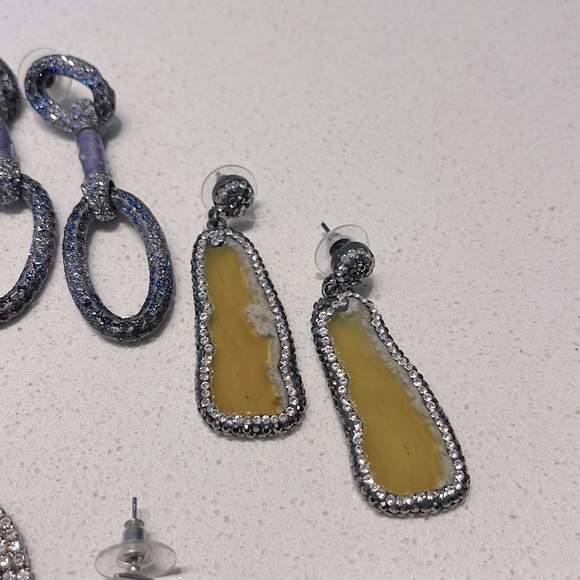 Set of 3 vintage rhinestone drop stud earrings - Picture 2 of 7